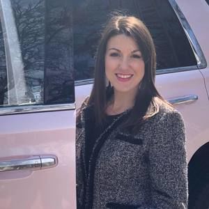 Meet your Posher, Danielle